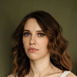 yana-bondarenko